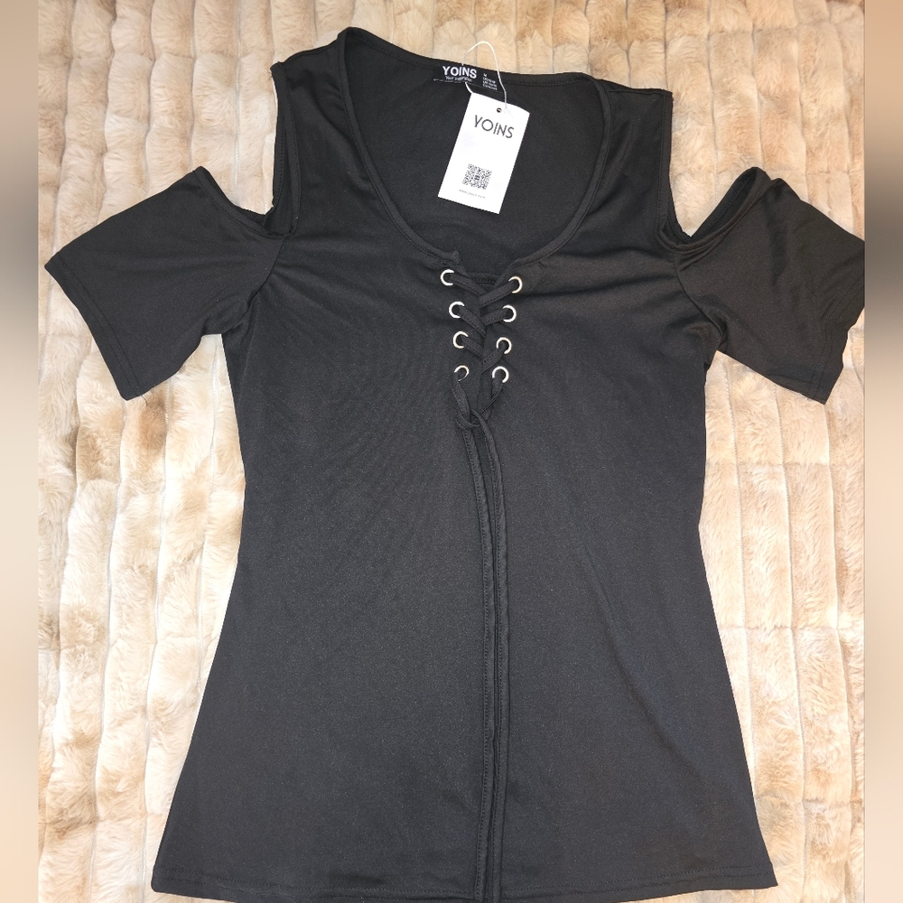 YOINS Black Cold-Shoulder Lace-Up Short Sleeve Top